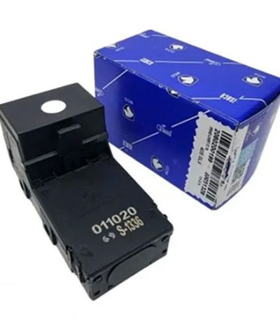 جعبه فیوز پژو 405 ایساکو کالسکه ای 4 فیوز